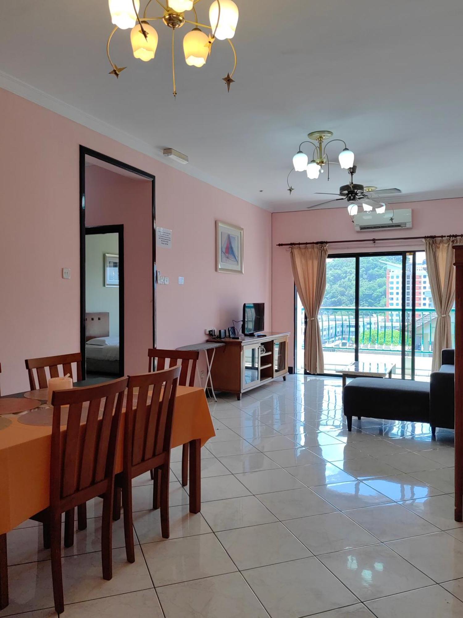 Apartment Town Condo - Marina Court Kota Kinabalu *