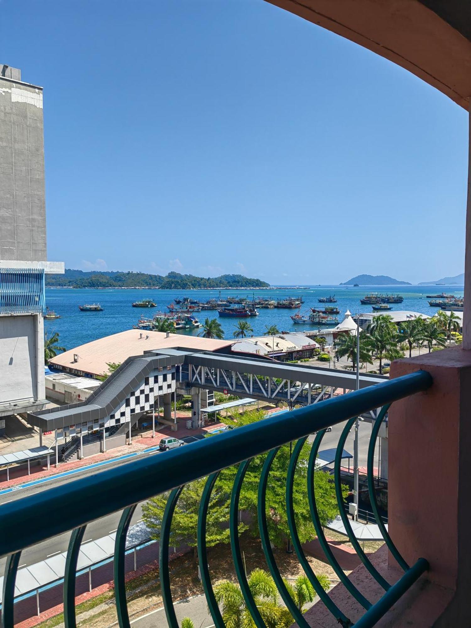 Town Condo - Marina Court Kota Kinabalu Apartment *