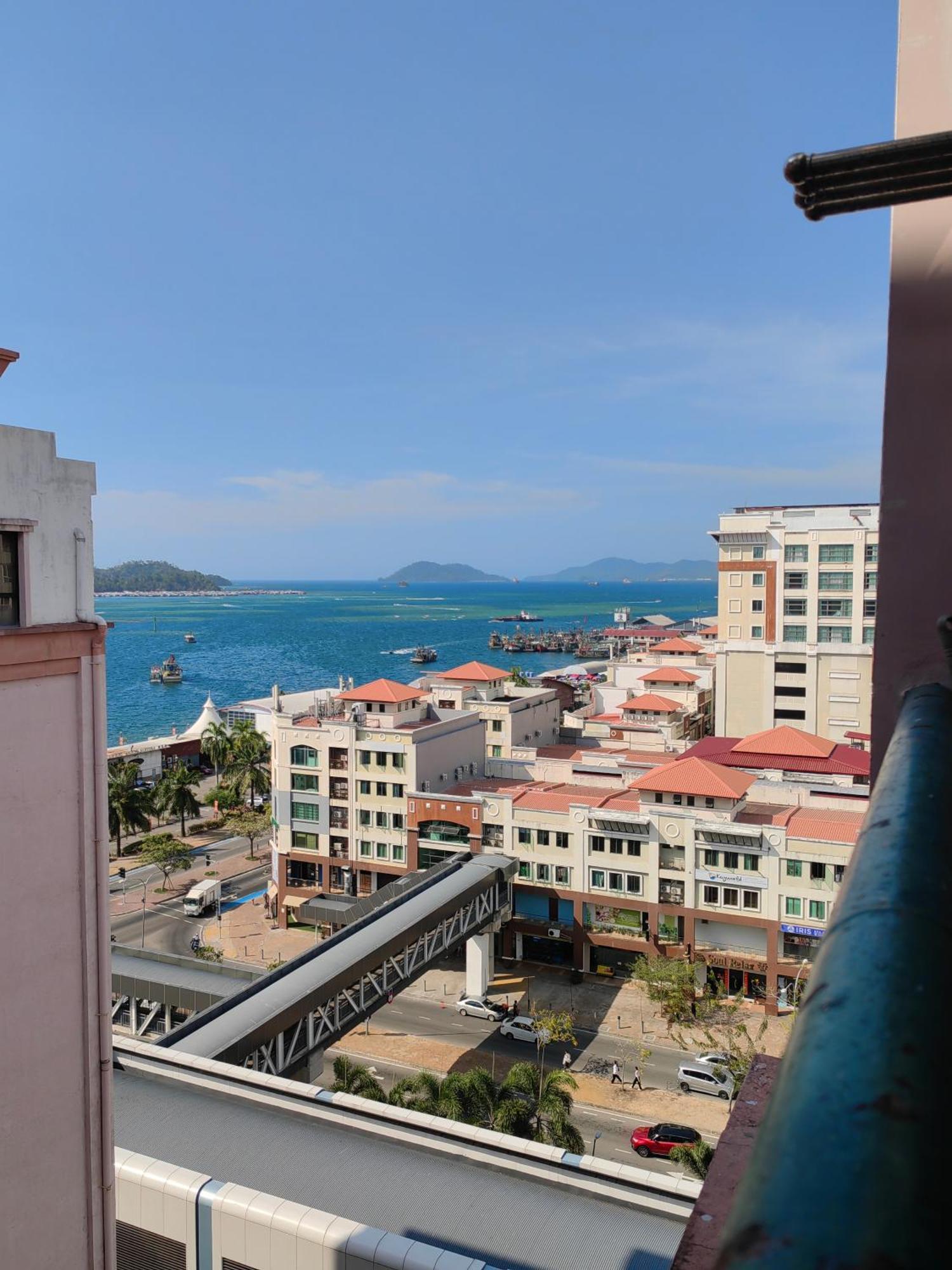 Town Condo - Marina Court Kota Kinabalu Apartment