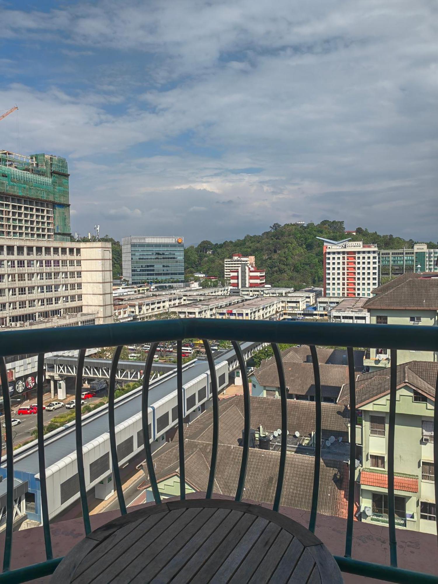 Apartment Town Condo - Marina Court Kota Kinabalu