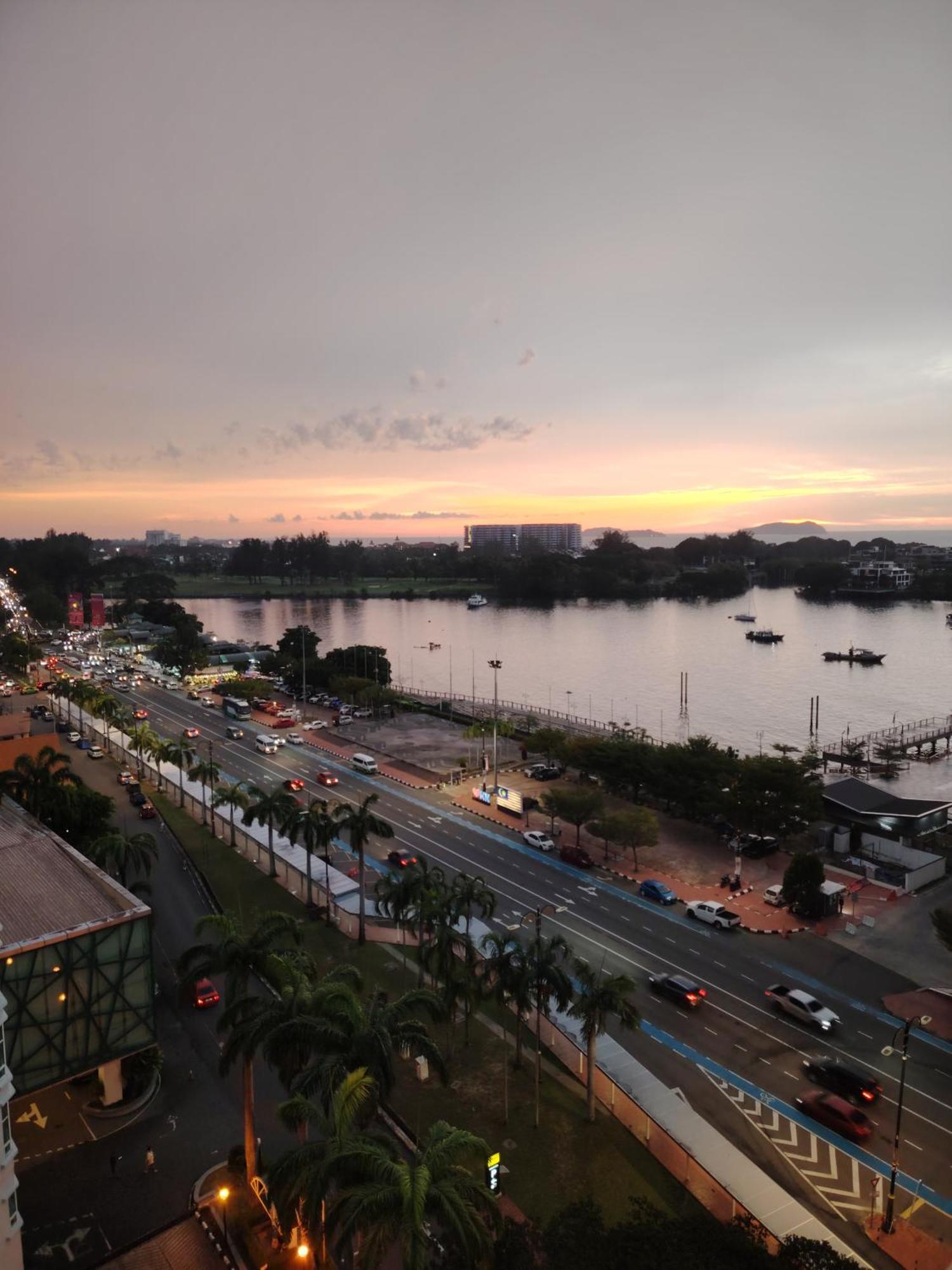 Apartment Town Condo - Marina Court Kota Kinabalu Kota Kinabalu
