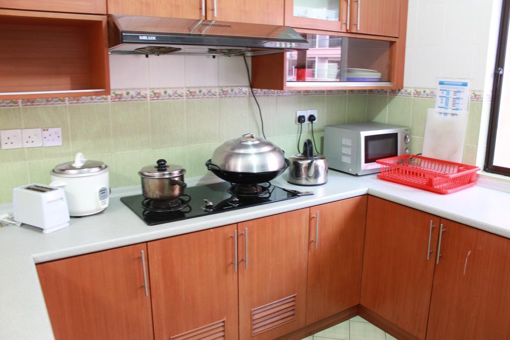 Town Condo - Marina Court Kota Kinabalu Apartment *