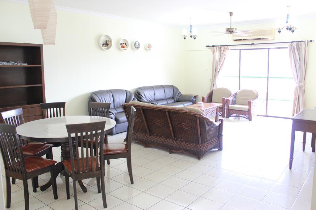 Town Condo - Marina Court Kota Kinabalu * Kota Kinabalu
